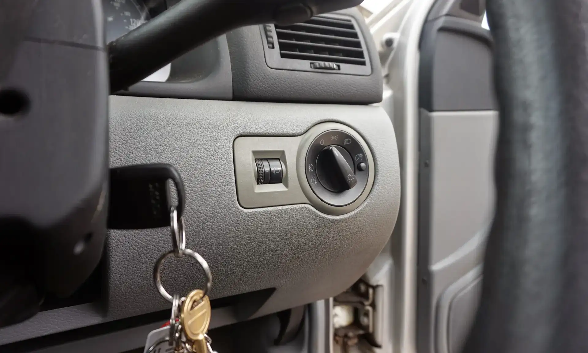 How to Repair Car Door Lock Mechanisms