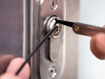 Emergency Locksmith Services in Bridgeport: What to Expect When You Need Help Fast