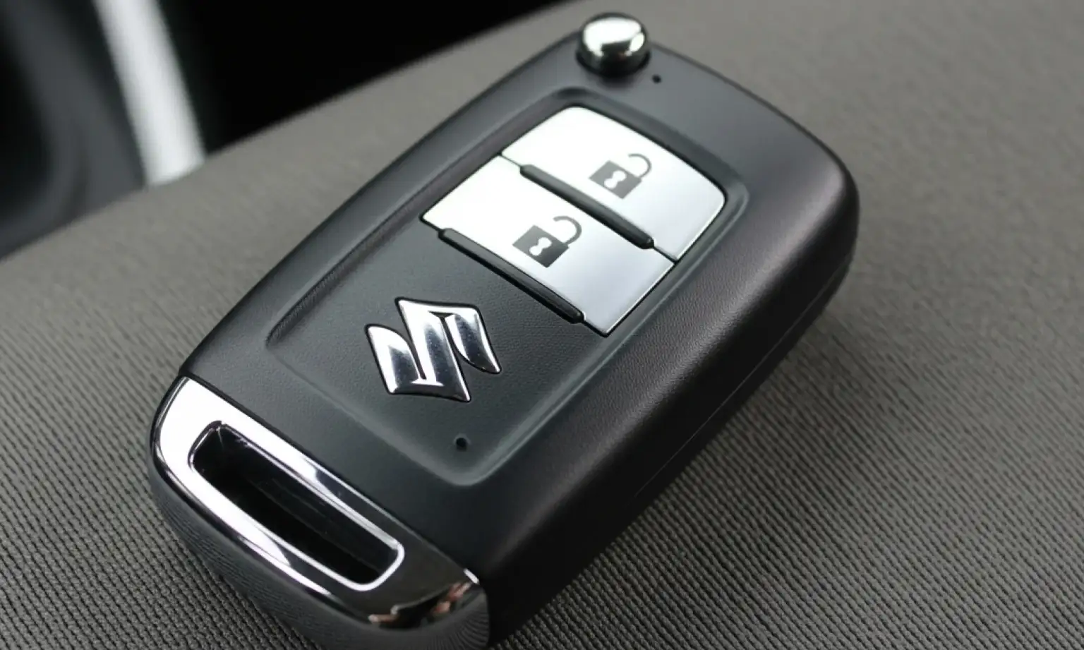 Steps to Replace Your Suzuki Key Fob