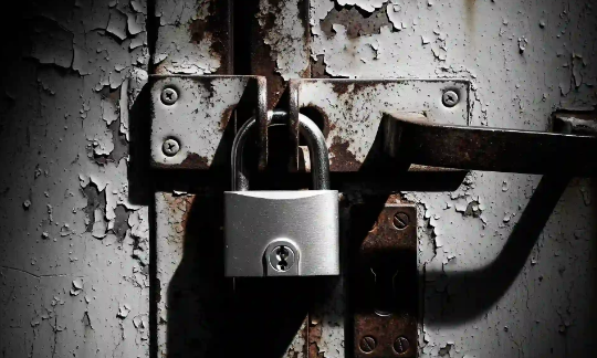 How to Remove a Locked Door Lock