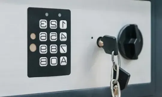 safe with override key