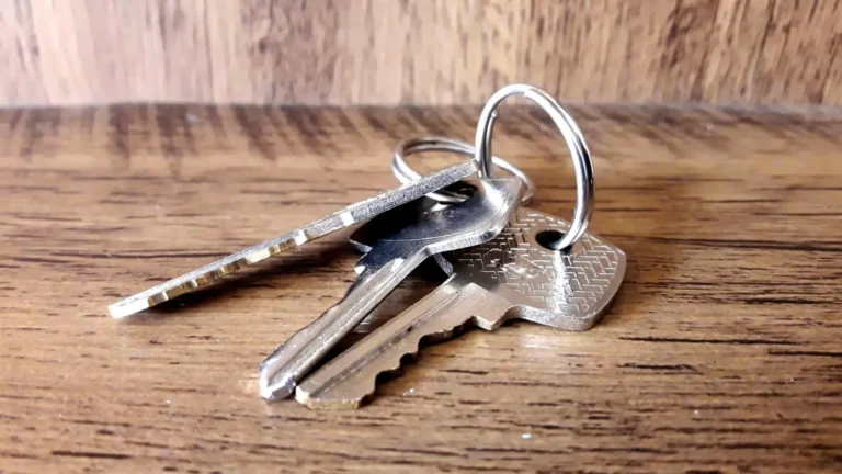 Lockout Solutions in Connecticut: What to Do When Locked Out of Your Home or Car