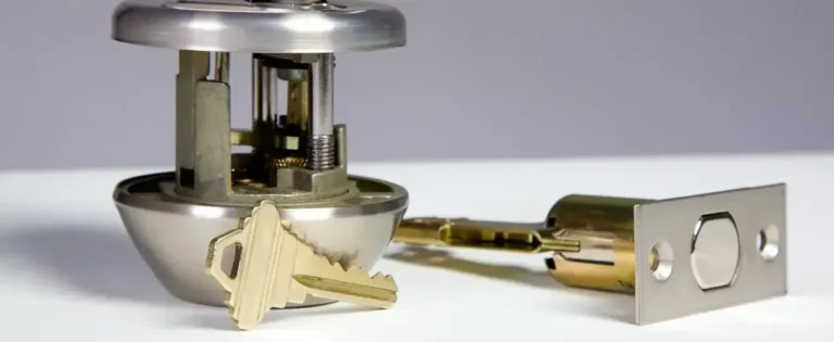 The Disadvantages of Deadbolt Locks According to West Hartford Experts and Residents
