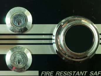 Are Fingerprint Safes Reliable: The Pros & Cons for West Hartford Residents