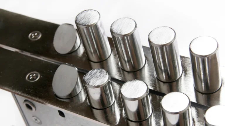Identifying and Fixing Common Lock Mechanism Failures in West Hartford Homes
