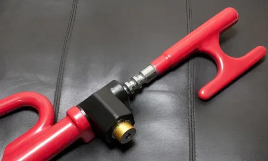 red steering wheel lock