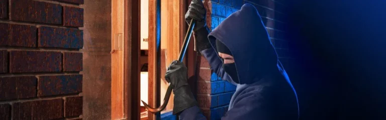Warning Signs and Robbery Markings: Recognize and Respond