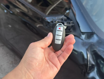 Can a Locksmith Program a Key Fob