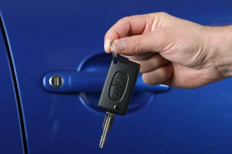 Land Rover Car Key Replacement