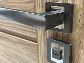 How to Remove a Door Lock: Step-by-Step Guide