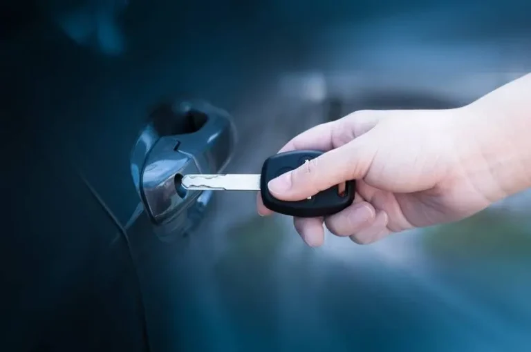 Alfa Romeo Car Key Replacement