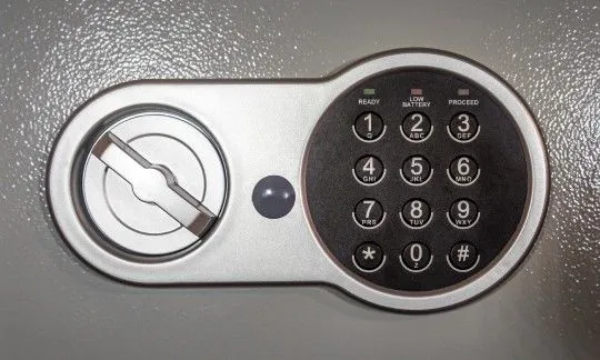 electronic safe lock