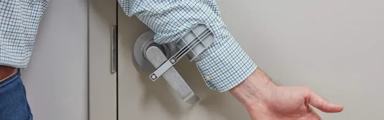 Touch-free door opener & Automatic Door