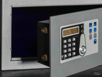 Can a Locksmith Open a Safe