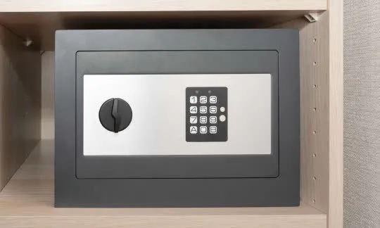 simple safe with pin code lock