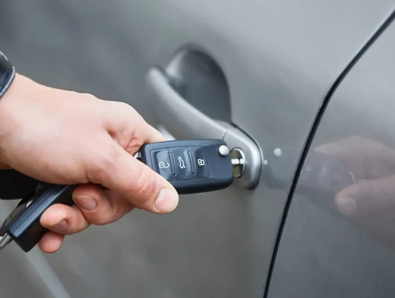 How to Get a Car Key Out of a Locked Car: Simple Steps